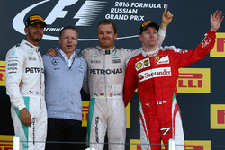 Podium: winner Nico Rosberg, Mercedes AMG F1 Team, second place Lewis Hamilton, Mercedes AMG F1 Team