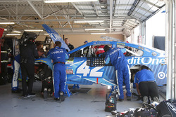 Kyle Larson, Chip Ganassi Racing Chevrolet out with engine trouble
