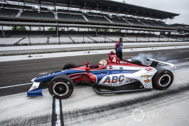 10°: Tony Kanaan, A.J. Foyt Enterprises Chevrolet