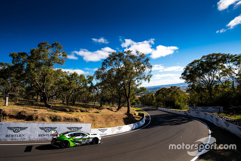 #17 Bentley Team M-Sport Bentley Continental GT3: Steven Kane, Guy Smith, Jules Gounon