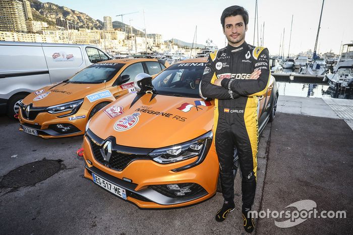Carlos Sainz Jr., Renault Megane RS