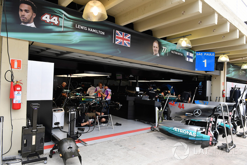 Mercedes AMG F1 garage
