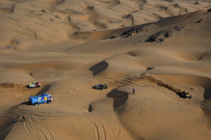 #343 Baic Orv: Yangui Liu, Hongyu Pan, #501 Kamaz - Master: Anton Shibalov, Dmitrii Nikitin, Ivan Tatarinov