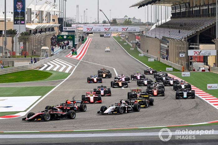 Callum Ilott, UNI-Virtuosi y Christian Lundgaard, ART Grand Prix 