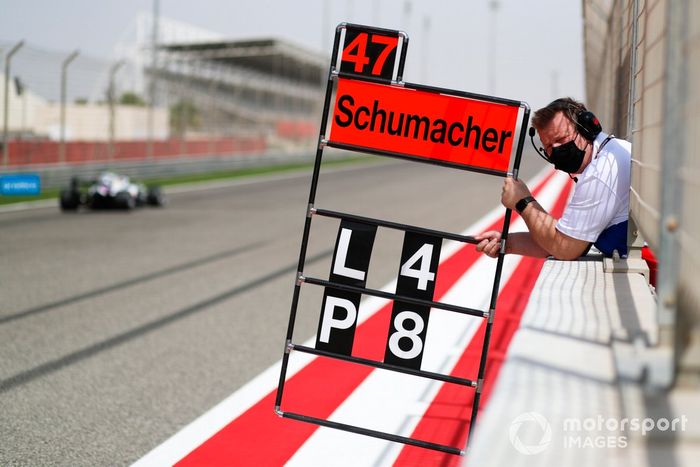 Mick Schumacher, Haas VF-21 