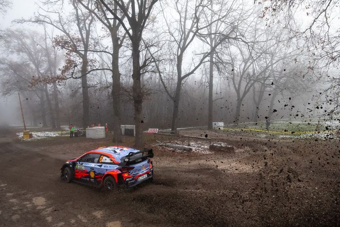 Dani Sordo, Carlos Del Barrio, Hyundai Motorsport Hyundai i20 Coupe WRC