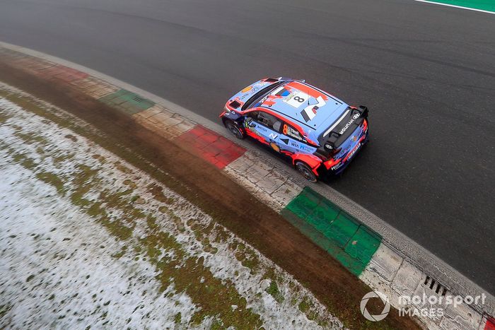 Ott Tänak, Martin Järveoja, Hyundai Motorsport Hyundai i20 Coupe WRC