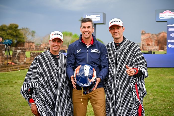 Winner Thierry Neuville, Martijn Wydaeghe, Hyundai World Rally Team Hyundai i20 N Rally1