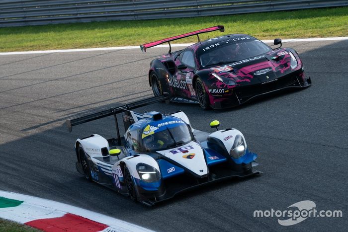 #10 Nielsen Racing Duqueine M30  D08 - Nissan: Rob Hodes, Garett Grist, Charles Crews, #83 Iron Lynx Ferrari F488 GTE EVO: Manuela Gostner, Michelle Gatting, Rahel Frey