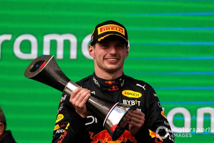 Estados Unidos (Austin), Versstappen