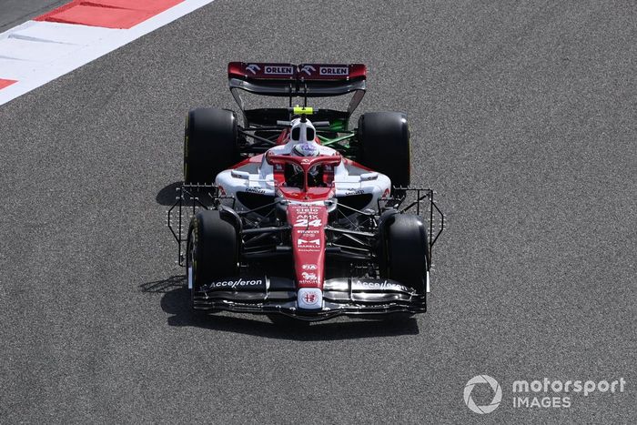 Guanyu Zhou, Alfa Romeo C42