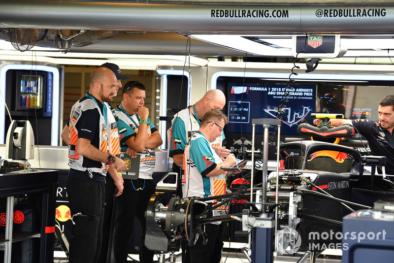 Garage Red Bull Racing