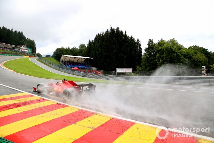 Carlos Sainz Jr., Ferrari SF21