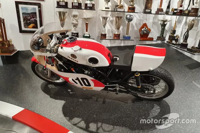 Yamaha TZ 750
