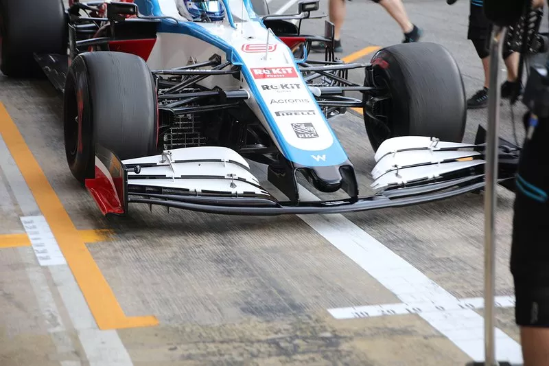 Williams FW43 front wing