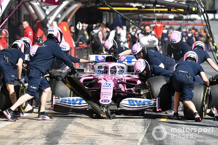Lance Stroll, Racing Point RP20, pit stop