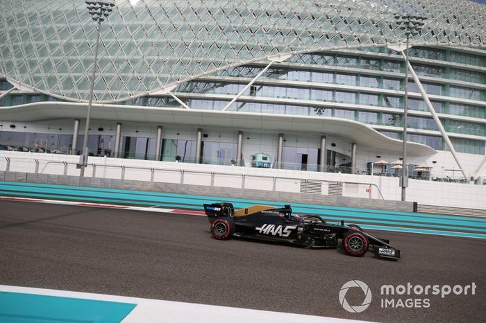 Romain Grosjean, Haas F1 Team VF-19 