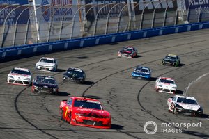 Justin Allgaier, JR Motorsports, Chevrolet Camaro BRANDT and Austin Cindric, Team Penske, Ford Mustang Odyssey Battery
