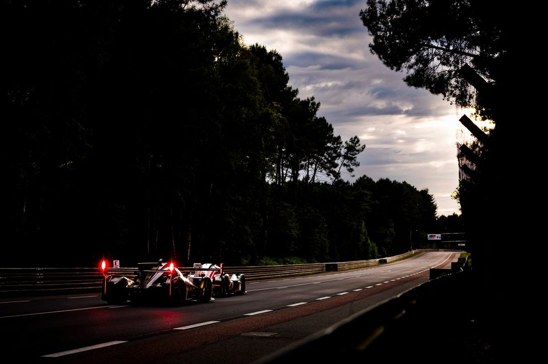 #2 Cadillac Racing Cadillac V-Series.R: Earl Bamber, Alex Lynn, Alex Palou #6 Porsche Penske Motorsport Porsche 963: Kevin Estre, Andre Lotterer, Laurens Vanthoor