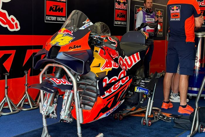 Moto de Pol Espargaró, Red Bull KTM Factory Racing
