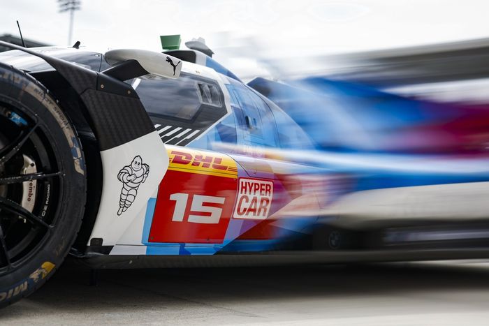 #15 BMW M Team WRT BMW M Hybrid V8: Dries Vanthoor, Raffaele Marciello, Kevin Magnussen