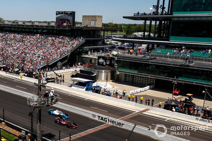 Ganador Helio Castroneves, Meyer Shank Racing Honda
Winner cruza la meta 