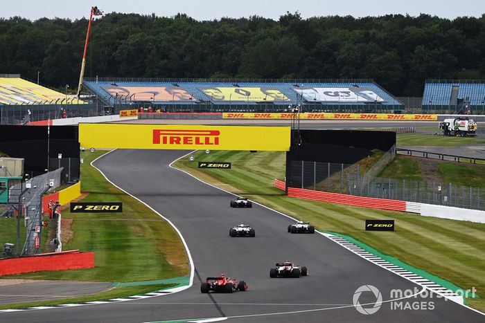 Antonio Giovinazzi, Alfa Romeo Racing C39, Nicholas Latifi, Williams FW43, George Russell, Williams FW43, Kimi Raikkonen, Alfa Romeo Racing C39, Charles Leclerc, Ferrari SF1000