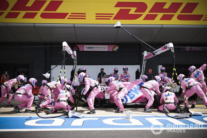 Lance Stroll, Racing Point RP20, pit stop