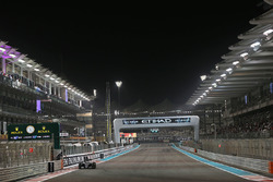 Lewis Hamilton, Mercedes AMG F1 W07 Hybrid