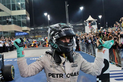 Nico Rosberg, Mercedes AMG F1 viert zijn wereldtitel in parc ferme