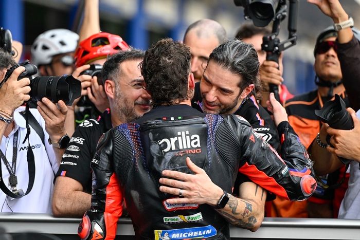 Марко Безсекки, Aprilia Racing