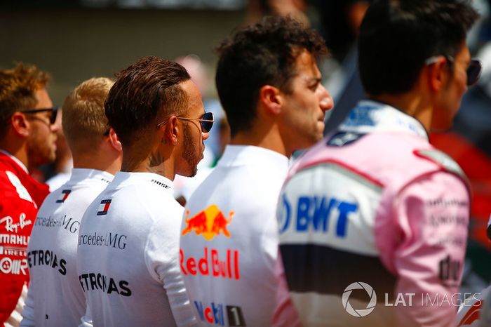 Valtteri Bottas, Mercedes AMG F1, Lewis Hamilton, Mercedes AMG F1, Daniel Ricciardo, Red Bull Racing