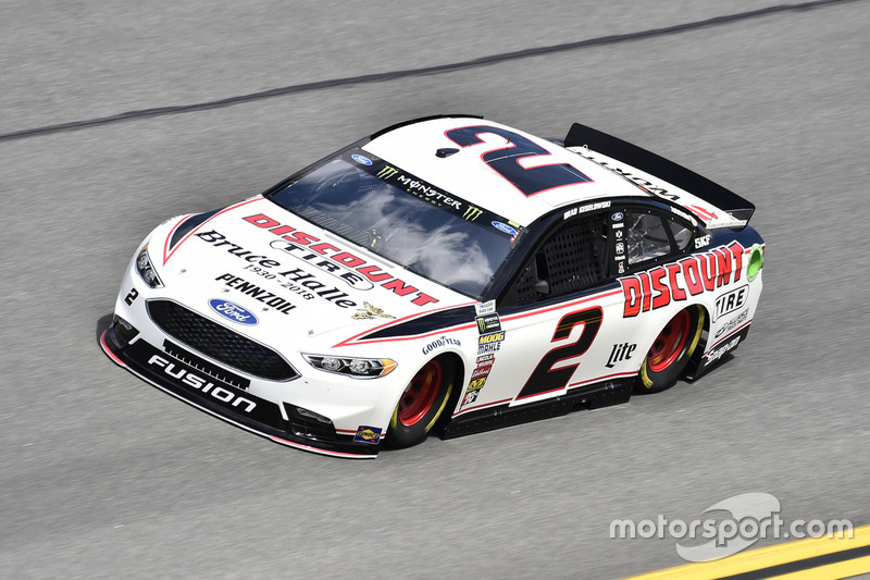 №2. Брэд Кеселовски, Team Penske, Discount Tire Ford Fusion