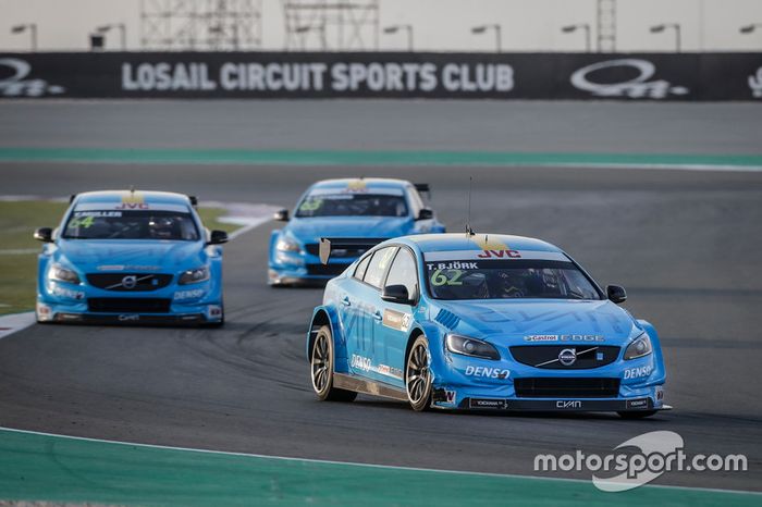 MAC 3, Thed Björk, Polestar Cyan Racing, Volvo S60 Polestar TC1 leads