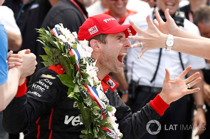 Ganador de la carrera Will Power, Team Penske Chevrolet