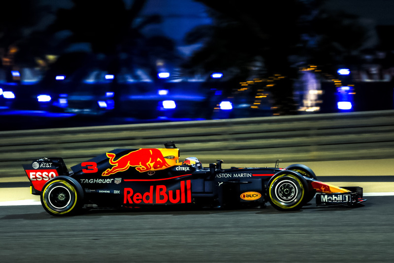 Rekayasa Red Bull RB14 tanpa Halo