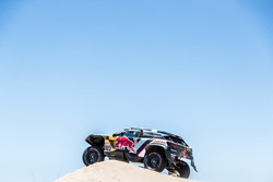 Карлос Сайнс и Лукас Крус, Peugeot Sport, Peugeot 3008 DKR (№303)