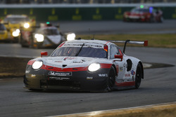 Патрик Пиле, Ник Тэнди, Фредерик Маковецки, Porsche Team North America, Porsche 911 RSR (№911)