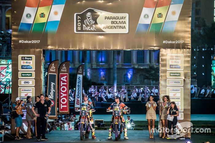 #16 Red Bull KTM Factory Racing: Matthias Walkner and #14 Red Bull KTM Factory Racing: Sam Sunderland