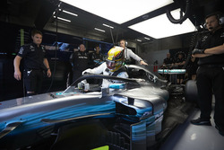 Lewis Hamilton, Mercedes AMG F1, mit Halo