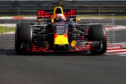 Pierre Gasly, Red Bull Racing RB13.