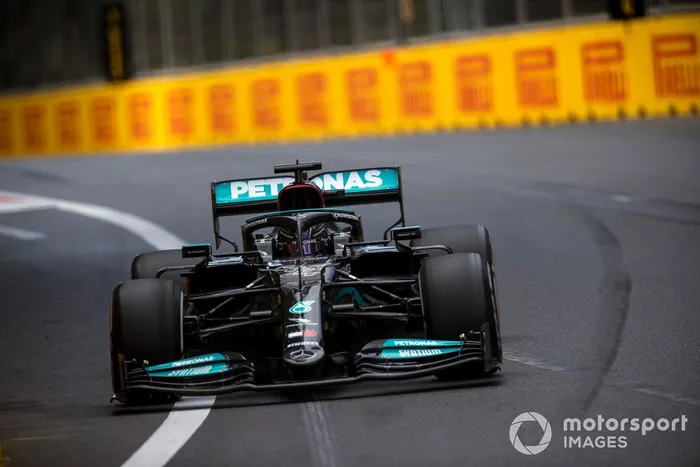 Lewis Hamilton, Mercedes W12