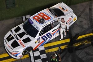 Daytona - Friday, in photos