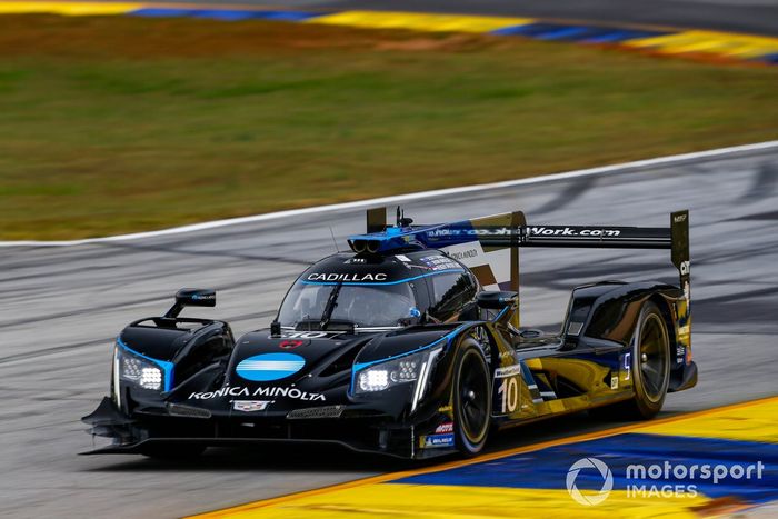 #10 Konica Minolta Cadillac DPi-V.R. Cadillac DPi, DPi: Renger Van Der Zande, Ryan Briscoe, Scott Dixon