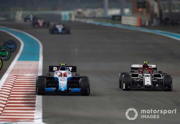 Antonio Giovinazzi, Alfa Romeo Racing C38, Robert Kubica, Williams FW42