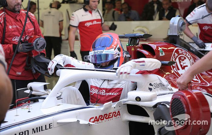 Tatiana Calderón, Sauber C37 piloto de prueba