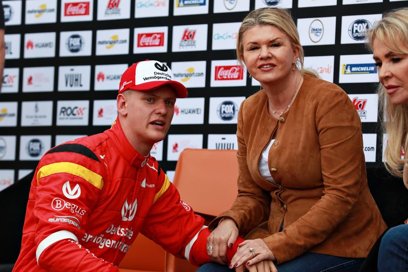 Mick Schumacher with his mother Corinna