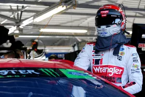 Ryan Blaney, Team Penske, Ford Fusion Menards/Wrangler Riggs Workwear
