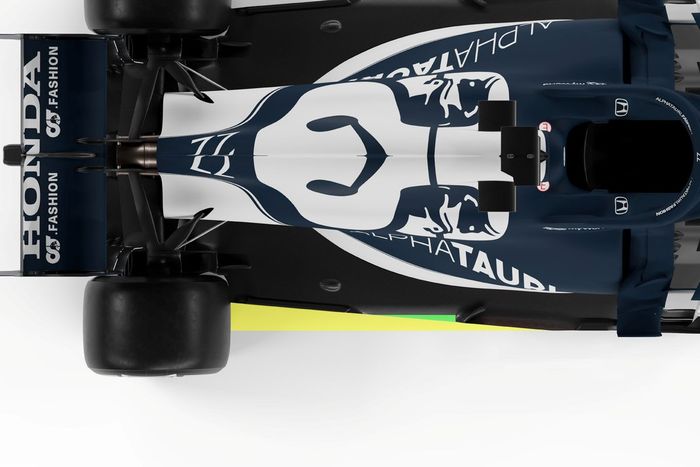 AlphaTauri AT01/AT02 comparación del piso