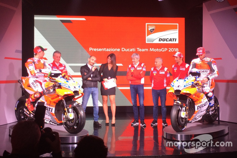Claudio Domenicali, CEO Ducati, Davide Tardozzi, Luigi Dall'Igna, Jorge Lorenzo, Andrea Dovizioso, Michele Pirro